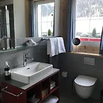 酒店 Bodenhaus Splügen