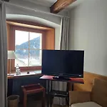 Bodenhaus 3*