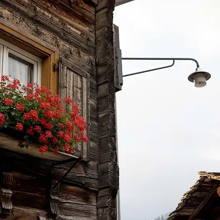 Bodenhaus 3* Splügen