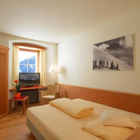 Bodenhaus Hotell Splügen