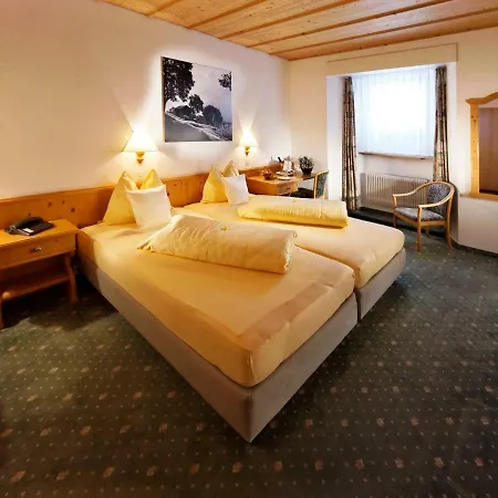 Bodenhaus 3* Splügen