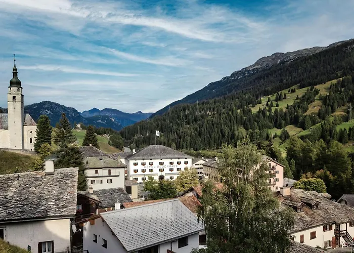 Bodenhaus Otel Splügen