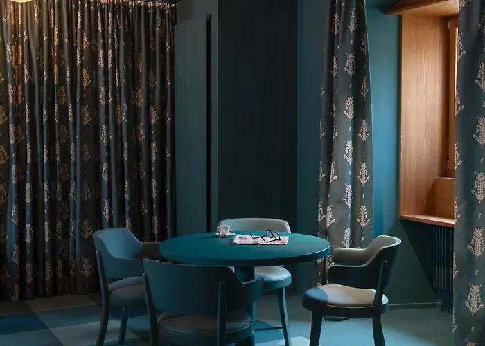 Bodenhaus Otel Splügen